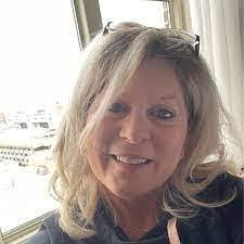 Melinda Merrick's Instagram, Twitter & Facebook