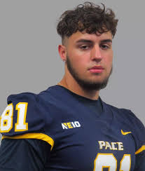 Daniel Riser's Instagram, Twitter & Facebook