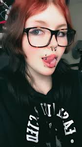 So Yall Running Yall Players With No Facial Hairs Looking Like Pedos  Fighting for shiny squares (FIX IT)