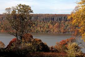 Check out these 6 New York destinations named healthiest fall getaways