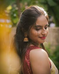 O N A M ASHAMSAKAL 🌸✨🌼 Ft : @shruthivydha #onam #celebration  #onamashamsakal #photoshoot #onamsaree #modelshoot #morning #trending #like  #share #insta #fashion #sonyalpha #nature #flower #onamcelebration  #onamspecial🌺🌻🌺