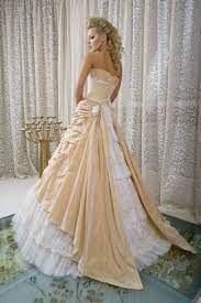 Pin By Monique Roeser On Gorgeous Wedding Dresses Colored Wedding Gowns Wedding Dresses Colored Wedding Dress