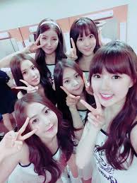 They released their debut mini album season of glass on january 15, 2015 and held their debut stage on . G F U Thankyougfriend On Twitter Photo Gfriend Selca At Music Bank Http T Co 0elcu1m5jx