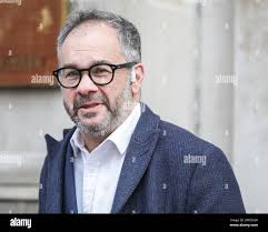 Paul scully hi-res stock photography and images