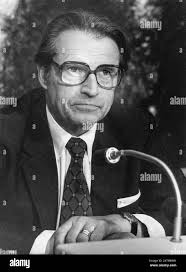 Curt hi-res stock photography and images