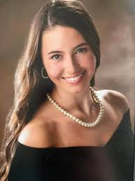 Sam Dixon played volleyball for 2 years and has worked at Chili's for 2  years. Sam will attend UT Tyler in pursuit of a career in nursing,  specifically labor and delivery.