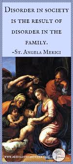 Behold Thy Mother A Scriptural Rosary Book Is Steeped In Beauty And Tradition With Sacred Art Medi Catholic Prayer Book Scriptural Rosary Catholic Prayers