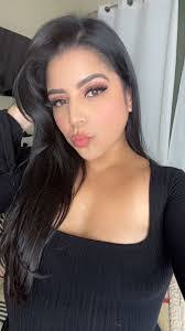 Pamela Villarreal's Instagram, Twitter & Facebook