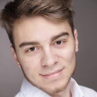 300+ "Tom Nowak" profiles