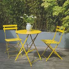 Bistro Tables Our Pick Of The Best Garden Table Chairs Metal Folding Chairs Garden Furniture Design