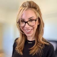 Tina Morrissey's Instagram, Twitter & Facebook