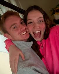 Crawling back to you🎶