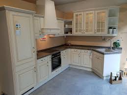 Dieser platz muss nicht verloren gehen, wenn sie ihn mit einer. Musterkuchen Elegante Landhauskuche Mit Eckspule Modell 2071 56 Reduziert