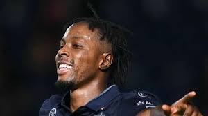 Dall'Italia alla Thailandia, passando per Austria e Cina: il viaggio di  Boakye