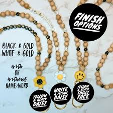 Smiley Face Teacher Lanyard Daisy Beaded Teacher Badge Holder Personalized Name Lanyard Teacher Gift Lanyard Custom Teacher Smile Lanyard