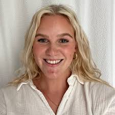 Maja Persson's Instagram, Twitter & Facebook