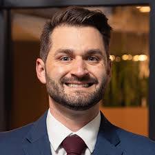 Michael Hellmann's Instagram, Twitter & Facebook