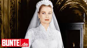 Check spelling or type a new query. Gracia Patricia Von Monaco Herzogin Kate Nahm Es Zum Vorbild Ihr Brautkleid Raubte Allen Den Atem Youtube