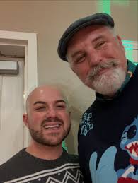 I love being around a bunch of good like-minded people who know how to  laugh and have fun! #holidayparty #goodpeoplestillexist  #foodlaughterandgifts