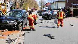 Trafik hingegen ist ein standardsprachlicher ausdruck im. Neumunster Schwerer Unfall In Faldera Shz De