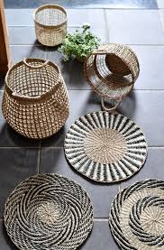 Sustainable Handwoven Seagrass Baskets Placemats La Maison De Lilo Mom Raffia Crafts Knit Decor Crafts
