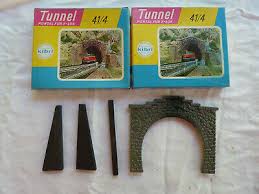 Wird mitträger von zwei tagungen. Tunnelportal Zum Ausdrucken Berg Bau Viel Spass Mit Dem Video Lg Euer Bimm Madelyn Custard