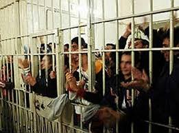 Maybe you would like to learn more about one of these? Dublu Suicid La Penitenciarul Poarta AlbÄƒ Dcnews