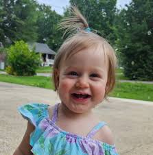 Can someone please put 2 woman