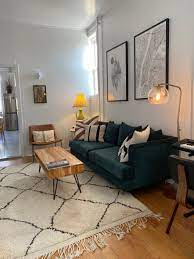 Single Women And Their Spaces Becky Etchberger S Brooklyn Apartment Classy Apartment Decor Girl Apartment Decor Minimalist Apartment Decor