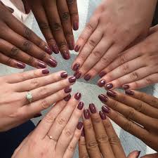 Ya no se llevan las uñas. Disenos Para Unas Manos Morenas Disenos De Unas Portizaz