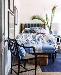 18 Rules For Decorating With Blue And White Blue White Bedroom Blue Rooms White Rooms