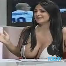 Risultati immagini per tette per tutti
