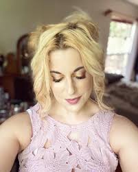 Brittany Marie Cagle (@fiddleandfolk) • Instagram photos and videos