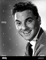 Bob Mcfadden's Instagram, Twitter & Facebook