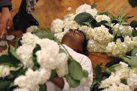 Purple lilacs represent the first emotions of love while magenta lilacs symbolize love and. Kala Pani Aesthetic Deathscapes And The Flow Of Water After Indenture In Asian Diasporic Visual Cultures And The Americas Volume 5 Issue 3 2019