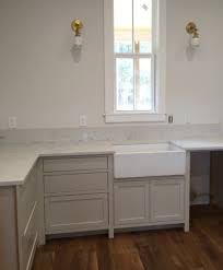 Found This Photo Of Cabinets Painted Benjamin Moore Collingwood For Referen Traditional Style Kitchen Design Repainting Kitchen Cabinets Benjamin Moore Kitchen