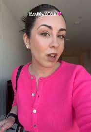 HAPPY DAYLIGHT SAVINGS BESTIES HERES MY OUTFIT 🥳🩷 #OOTD #americanvintage  #gap #polene #mejuri #marcfisher @American Vintage Officiel 🎈 @gap  @polene_paris @Mejuri