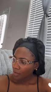 Between Simi and her daughter Deja