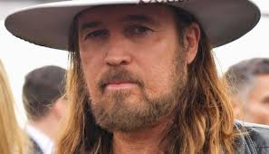 Billy Ray Cyrus Remix Of Lil Nas X Old Town Road Has Black Twitter Do Si Do Ing Twerking Into Oblivion Billy Ray Cyrus Billy Ray Cyrus