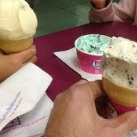 Baskin Robbins Ice Cream Shop In Gilroy