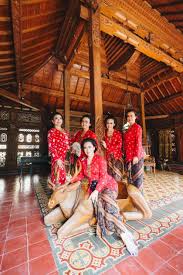 Arisan sudah waktunya pulang adalah komik yang menceritakan kehidupan nyata yang kita rasakan sehari hari, yaitu dengan mengadakan arisan. Sweetescape