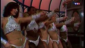 Claude françois et les claudettes. Claudettes Regard Sur Les Femmes Qui Ont Partage La Scene De Claude Francois Lci