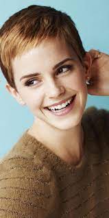 Emma Watson Short Hair Smiling 1080x2160 Wallpaper Emma Watson Short Hair Emma Watson Hair Short Hair Styles
