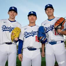 ドジャース の日本人トリオ🇯🇵 #日本人選手情報 📷： @dodgers