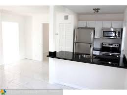 902 Ne 40th St Oakland Park Fl Renting A House Estate Homes Home