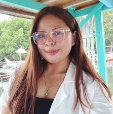 Kaway kaway sa Team kahoy at Team pink 💗💗💗 #howIspentmyweekend  #linismode #happiness Mga ilang oras kaya maayos to?? 😅😂🙈