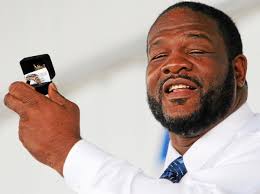 International Boxing Hall of Fame inducts Bowe, Mancini, Hamed, Gushiken,  Mendoza, Smoger, Collins, Lampley