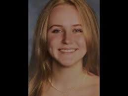 Leah Cottle's Instagram, Twitter & Facebook