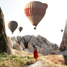 Aug 13, 2021 · nevşehir hacı bektaş veli üniversitesi biri ana yerleşke olmak üzere toplam 7 farklı yerleşkede bilimsel faaliyetlerini 9 fakülte, 9 meslek yüksekokulu, 2 yüksekokul, 4 enstitü ve 16 araştırma ve uygulama merkezi ile sürdürmektedir. Kapadokya Goreme Balonlarla Resimler Foto Moda Nevsehir Picture Of Cappadocia Turkey Tripadvisor
