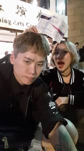 今天5 20 不是要閃 是我們今天來看群兒舞台劇 今天腸胃